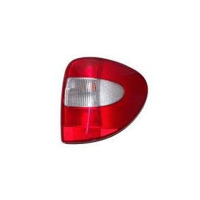 H�yre baklykt 01-05