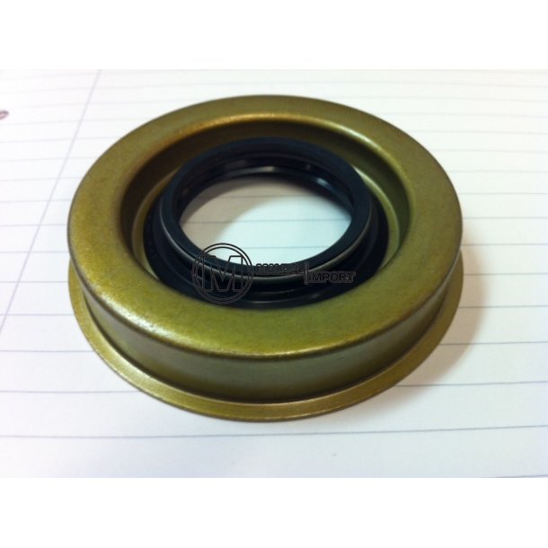 (11) Simring PINION FRONT 00-01 XJ (01-06 TJ)